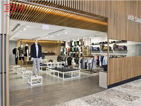 180740l12b7lif3w4raiyz_001.jpg 180740l12b7lif3w4raiyz_001.jpg