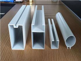 鋁方通吊頂的幾種結構與安裝方式 鋁方通吊頂的幾種結構與安裝方式