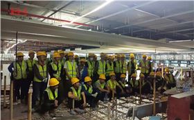 安裝團隊.jpg 安裝團隊.jpg