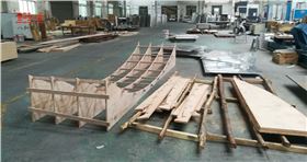 弧形模具.jpg 弧形模具.jpg