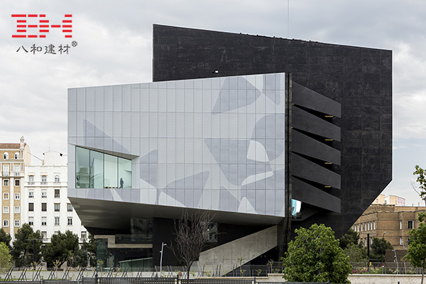 西班牙薩拉戈薩展廳 (4).jpg