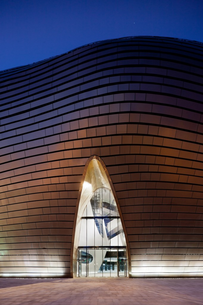 鋁單板 (1).jpg 鋁單板 (1).jpg