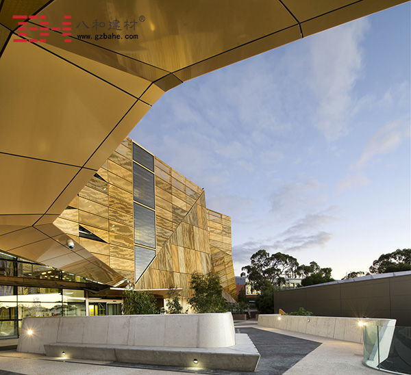 世界建筑文化之旅 澳大利亞帕斯Ngoolark學(xué)生服務(wù)大樓 世界建筑文化之旅 澳大利亞帕斯Ngoolark學(xué)生服務(wù)大樓