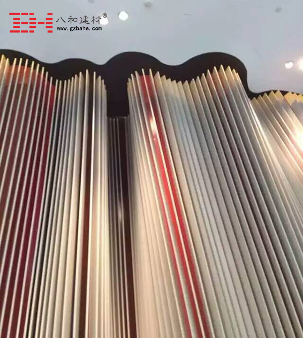 【歡迎品鑒】廣州藝術背景墻異型鋁單板安裝完工-八和建材