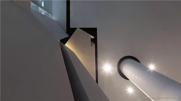 天倫集團林和項目-藝術造型鋁單板23 天倫集團林和項目-藝術造型鋁單板23