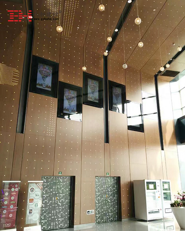 沖孔鋁單板&ldquo;沖&rdquo;出了一座城3