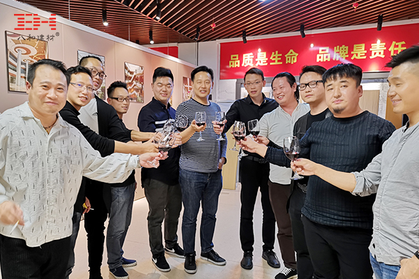 清華校友聚會-官網(wǎng)版004.jpg 清華校友聚會-官網(wǎng)版004.jpg