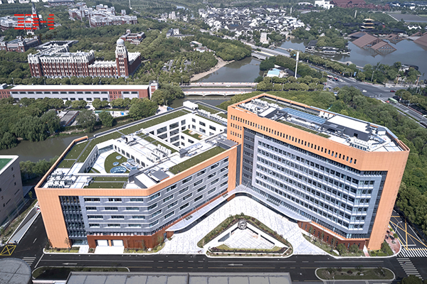 上海現代交通工程中心