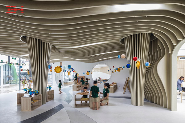 弧形鋁方通 弧形鋁方通