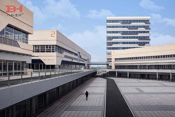 護(hù)欄鋁單板 護(hù)欄鋁單板