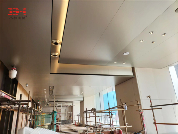 陽(yáng)極氧化鋁板