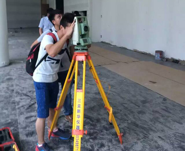 【測量現場】雕塑造型鋁單板測量精度的高標準